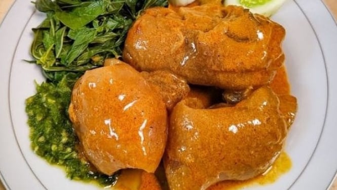 Ilustrasi gulai tunjang khas padang