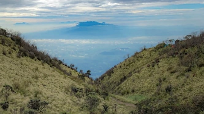 Gunung Lawu