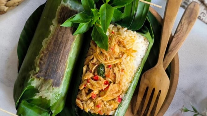 Ilustrasi nasi bakar ayam suwir