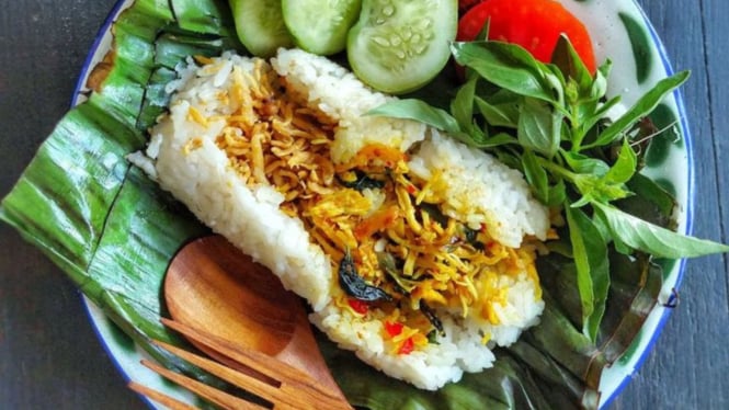 Ilustrasi nasi bakar teri medan