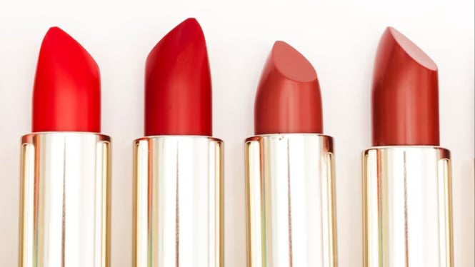 Ilustrasi Lipstik