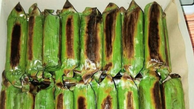 Ilustrasi nasi bakar
