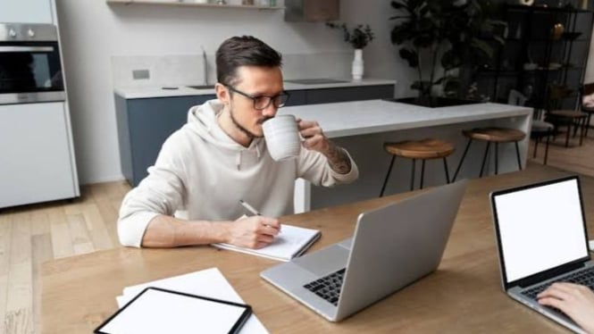 Ilustrasi berbisnis setelah PHK