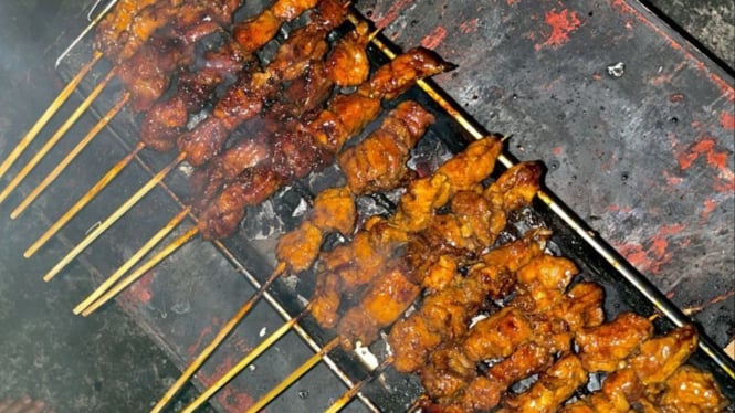 Ilustrasi sate