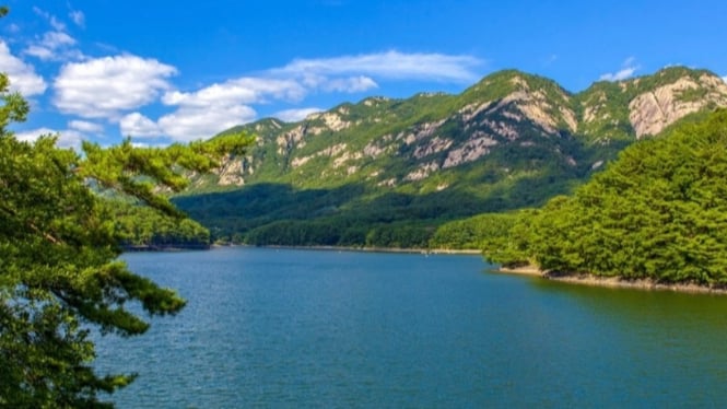 Danau Sanjeonghosu