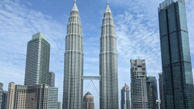 Ilustrasi Petronas Tower Malaysia
