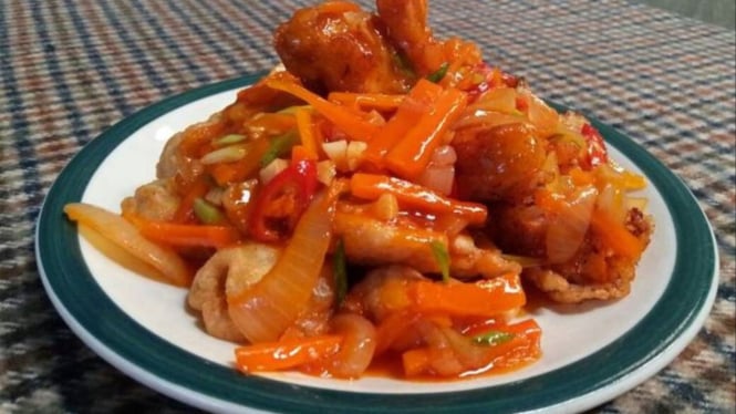 Ilsutarsi ayam saus asam manis