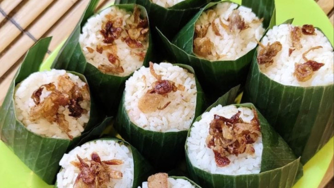 Ilustrasi nasi uduk
