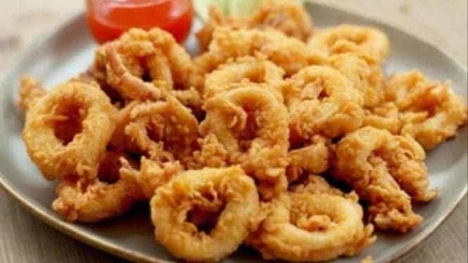 Ilustrasi cumi goreng tepung