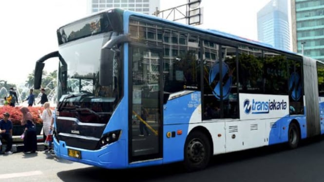 Ilustrasi transportasi umum Transjakarta