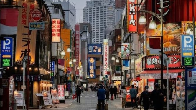 Ilustrasi kerja di Jepang