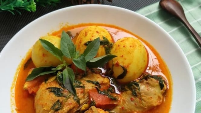 Telor bumbu woku