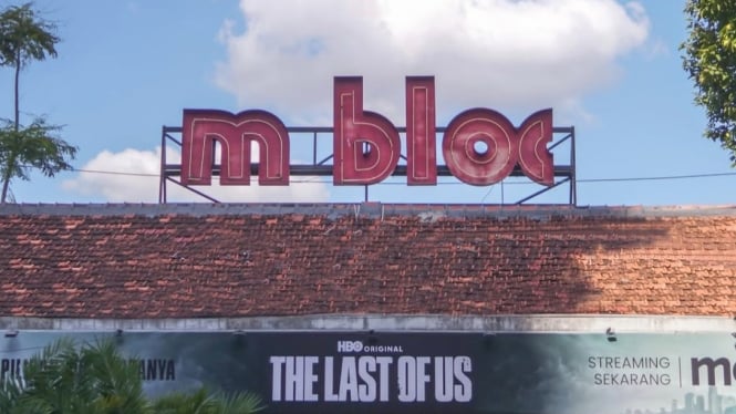 M Blok Space