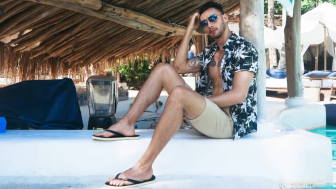 Ilustrasi gaya dengan sandal
