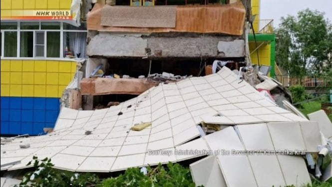 Bangunan runtuh di Kamchatka Rusia akibat Gempa 8,8 M