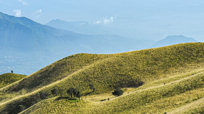 Gunung Merapi-Merbabu.