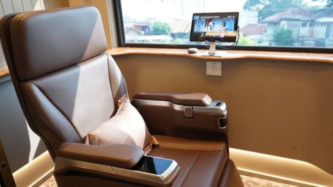 Kereta Suite Class Compartment