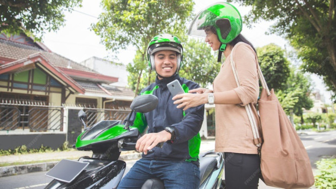 Ilustrasi Pengguna Ojek Online