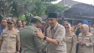 Suasana Haru Lepas Pisah PJ Bupati Bangkalan