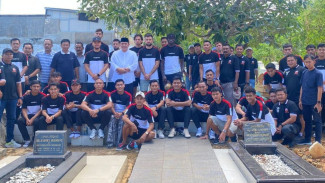 Ziarah Ulama dan Program Pendidikan, Madura United Perkuat Identitas Budaya dan Masa Depan Pemain