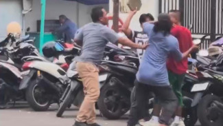 Diduga Rebuatan Lahan Parkir, Sejumlah Orang Terlibat Baku Hantam