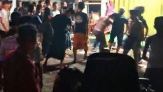Kepergok Curi Blower AC, Dua Pria di Bangkalan Babak Belur