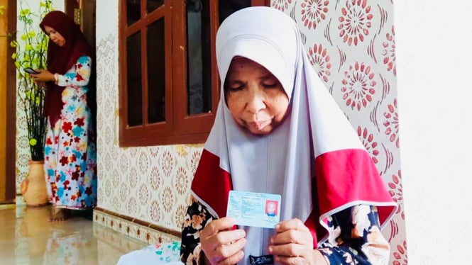 Nenek Marhamah Calon Jemaah Haji Tertua