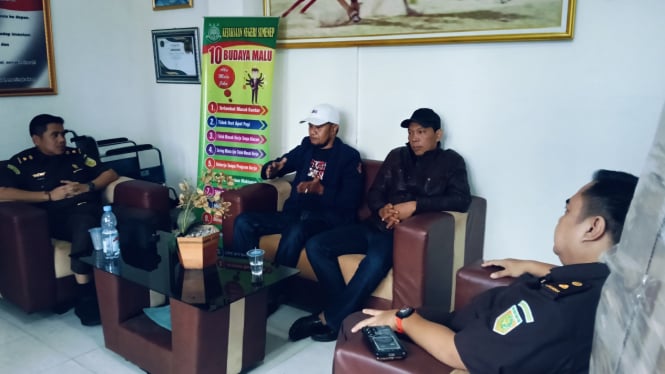Aktivis AMSP Sumenep datangi Kejati Jawa Timur