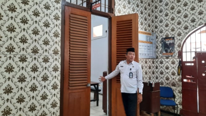 Kalapas Kelas IIA Pamekasan, Syukron Hamdani