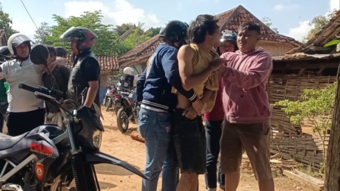 Penggerebekan bandar sabu pamekasan