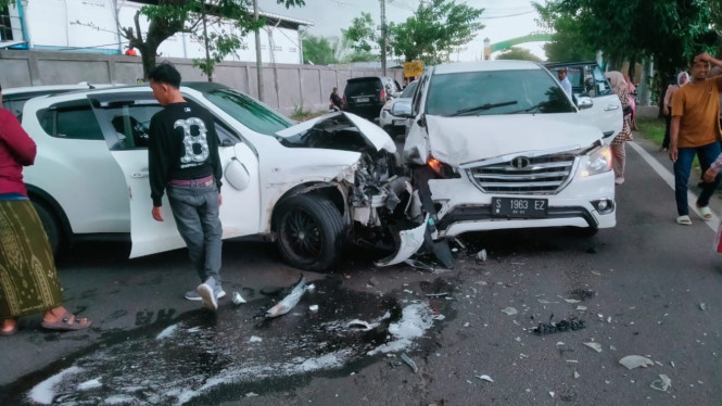 Laka beruntun di Bangkalan Madura