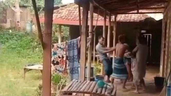 Kejadian penganiayaan di Bangkalan Madura