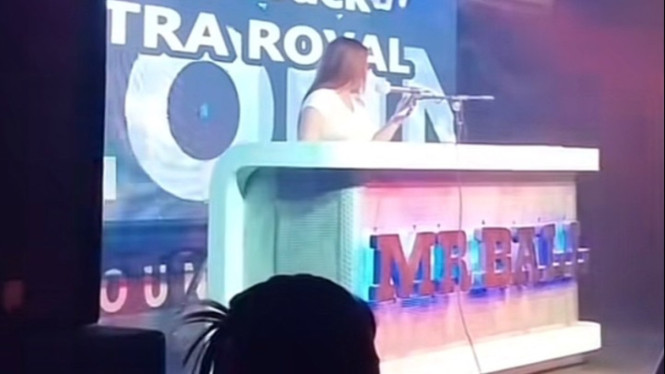 MR Ball cafe Sumenep Madura