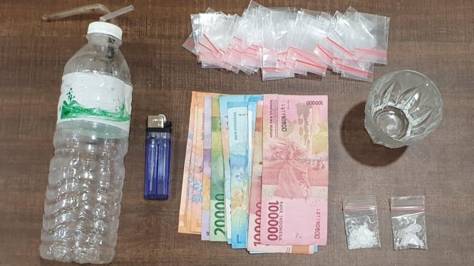 Barang bukti bandar sabu