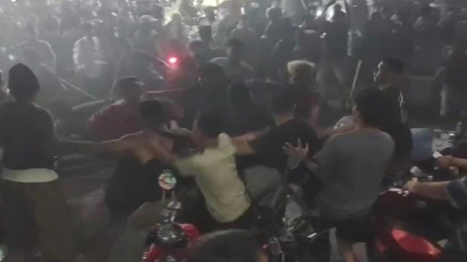 Bentrok antar pemuda di Bangkalan saat bangunkan sahur
