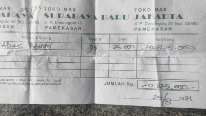 Barang bukti emas hasil curian tersangka disita Polisi Sumenep