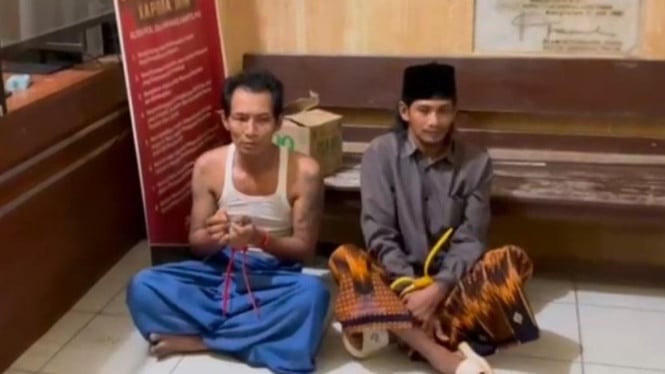 Dua pelaku pencurian alat mebel saat diringkus Polisi di Bangkalan