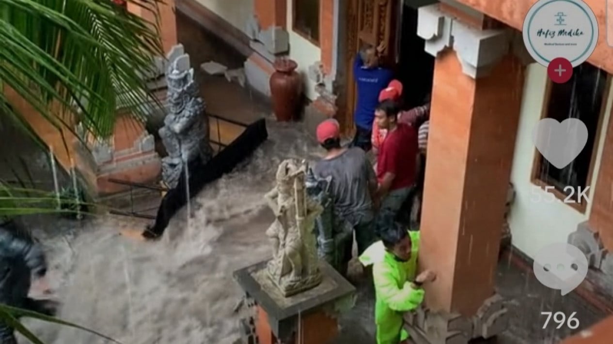 Foto Viral Tembok Hotel Ubud Malang Jebol Akibat Hujan Deras