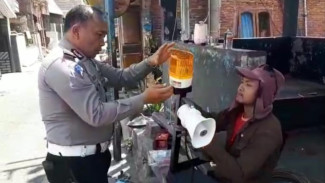 Polresta Malang Kota Pasang Sirine dan Rotator di Perlintasan Rel KA