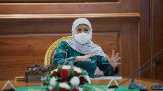 Ini Respons Khofifah Dipasangkan Dengan Airlangga