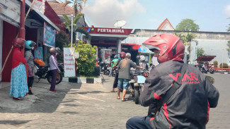 Sempat Ditunda, Jokowi Umumkan Pertalite, Solar dan Pertamax Naik