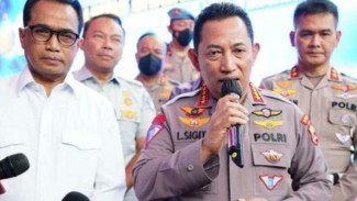 Kapolri Ungkap Peran 3 Perwira yang Jadi Tersangka Tragedi Kanjuruhan