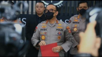 Heboh Isu Kapolri Akan Dicopot