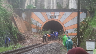 Jalur KA Sumberpucung-Pohgajih Kena Longsor