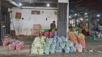 Erupsi Gunung Semeru Pasokan Sayur di Kota Malang Aman