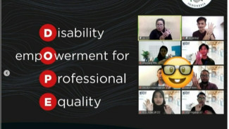 Dua Anak Disabilitas Magang di Ngalup Collaborative Network
