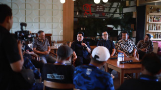 Kepada Erick Thohir Aremania Minta Trauma Healing dan Renovasi Kanjuruhan Dipercepat