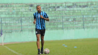 Rekam Jejak Mentereng Gustavo Almeida Bikin Arema FC Kepincut