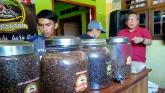 Kuatnya Aroma Kopi Selo Parang Sekuat Tekad Pemiliknya