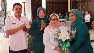 Bupati Apresiasi dan Beri Penghargaan pada Tim Penggerak PKK Jombang